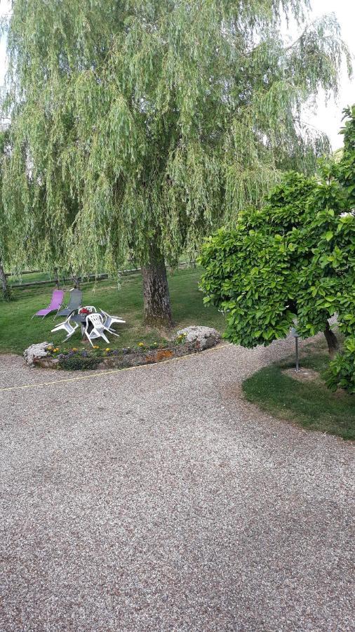 La Pastorale Bed & Breakfast La Puisaye Exterior photo